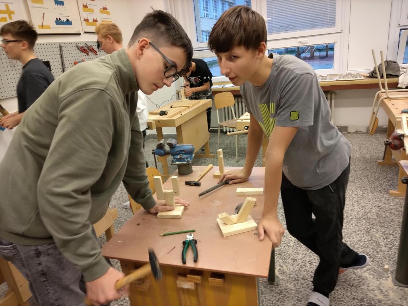 Práce  s dřevem, 9. ročník