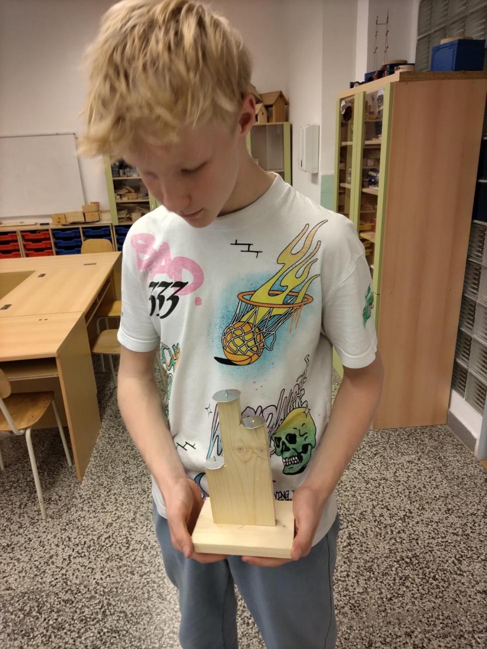 Práce  s dřevem, 9. ročník