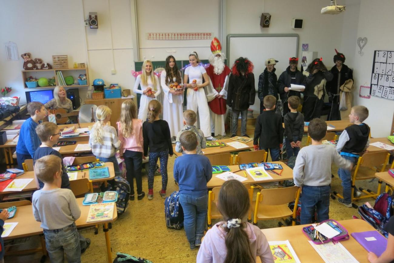 Přišel k nám Mikuláš  1. a 2. ročník