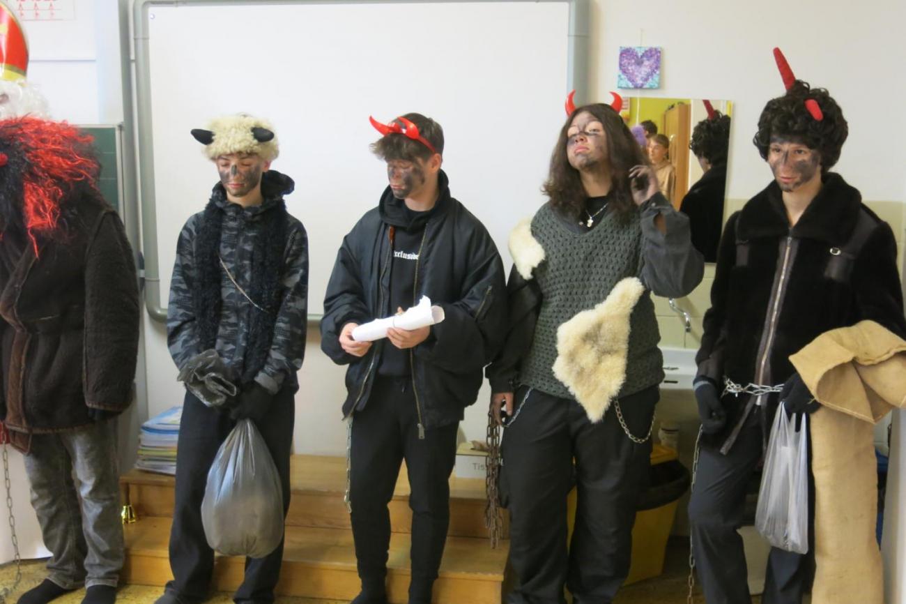 Přišel k nám Mikuláš  1. a 2. ročník