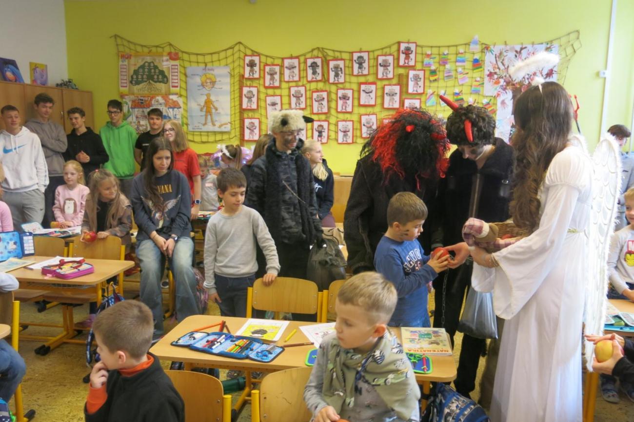 Přišel k nám Mikuláš  1. a 2. ročník