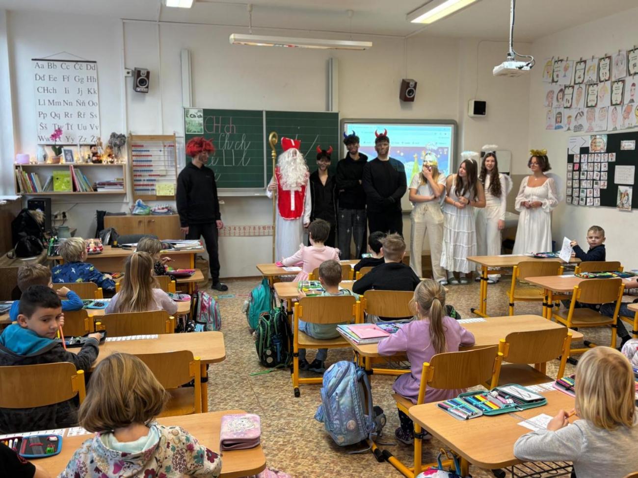 Přišel k nám Mikuláš  1. a 2. ročník