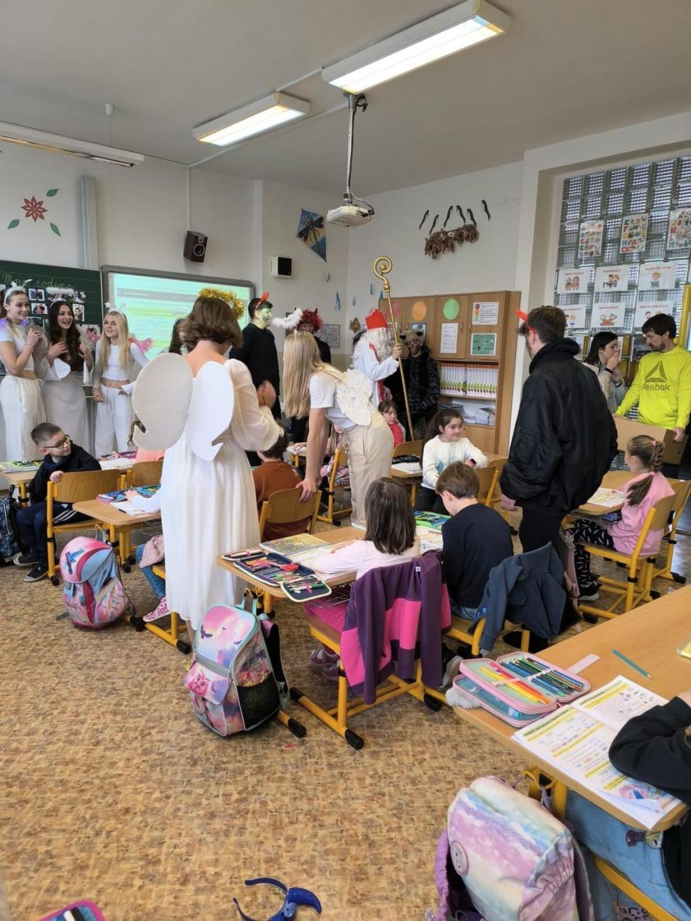 Přišel k nám Mikuláš  1. a 2. ročník