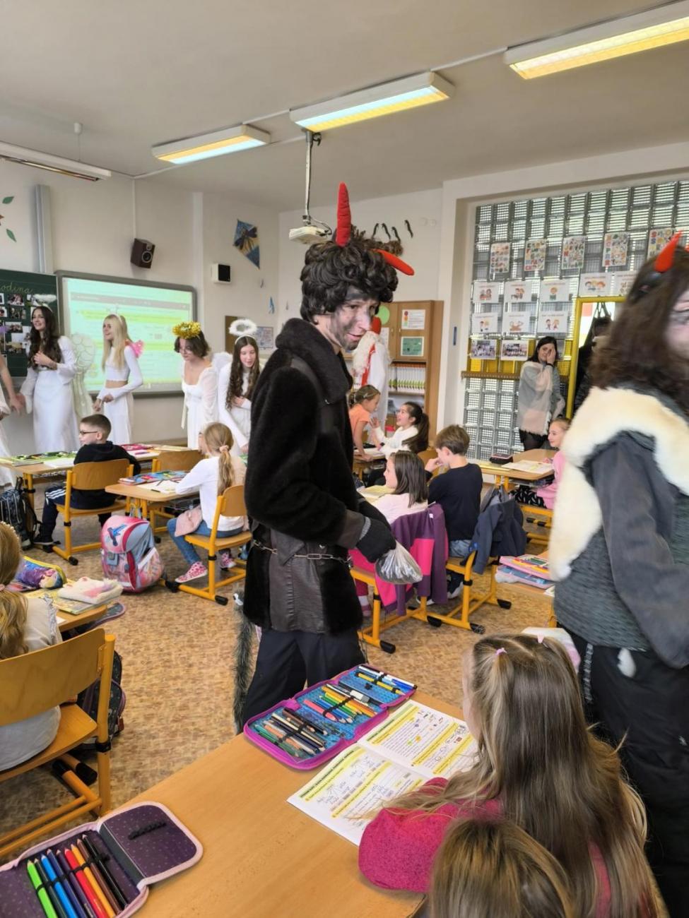 Přišel k nám Mikuláš  1. a 2. ročník