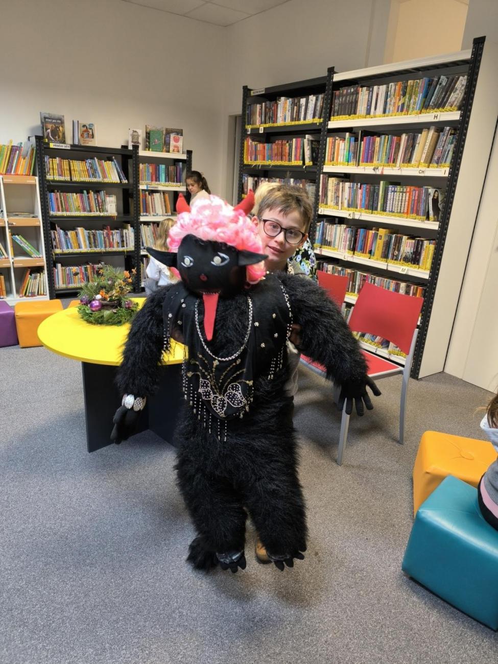 Knihovna - autorské čtení 2.A a 2.B