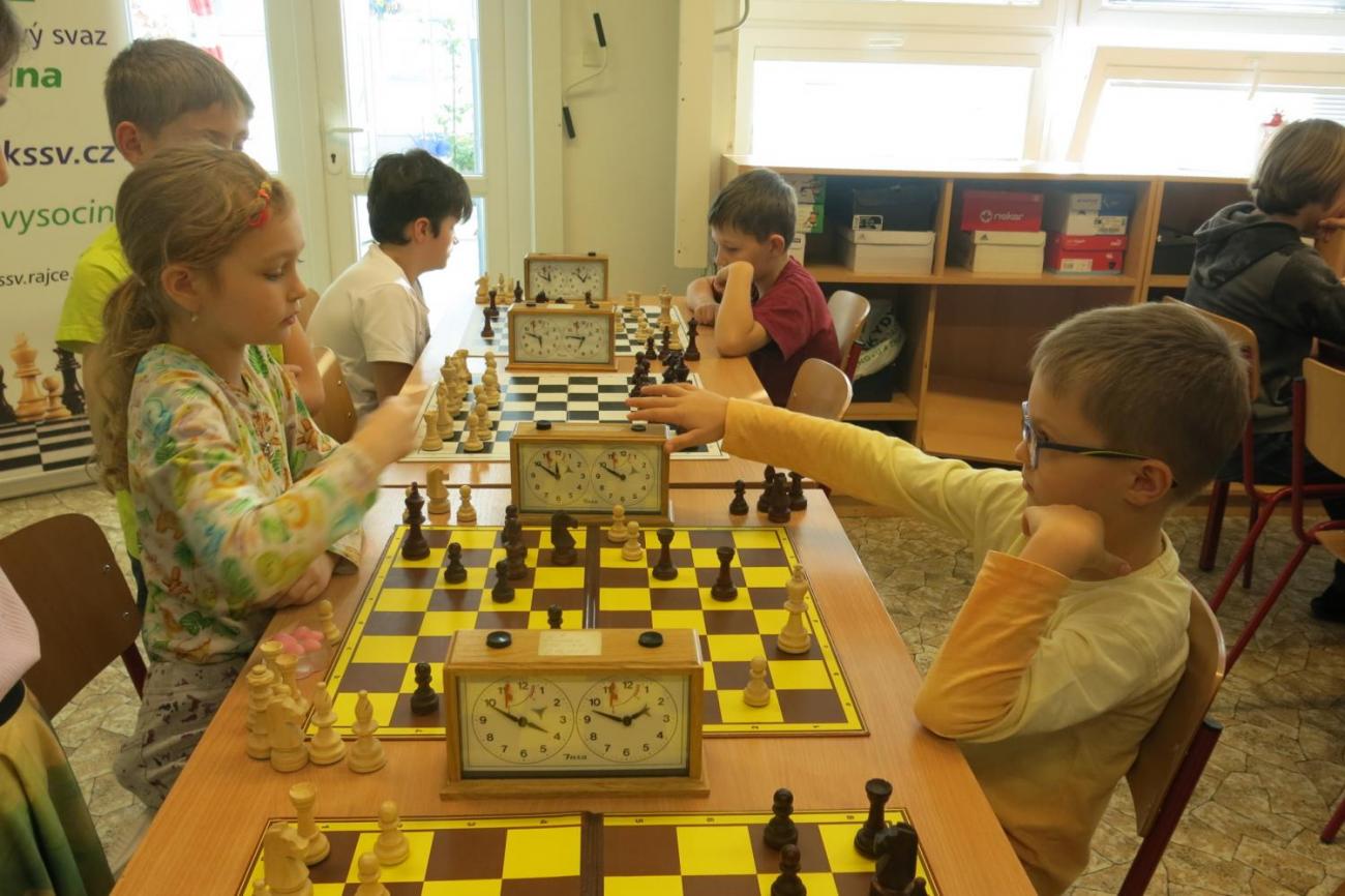 Okresní přebor školních týmů v šachu ve školním roce 2024/2025