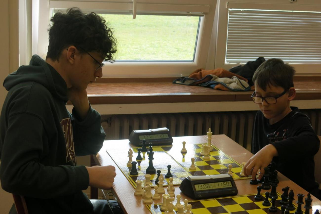 Okresní přebor školních týmů v šachu ve školním roce 2024/2025