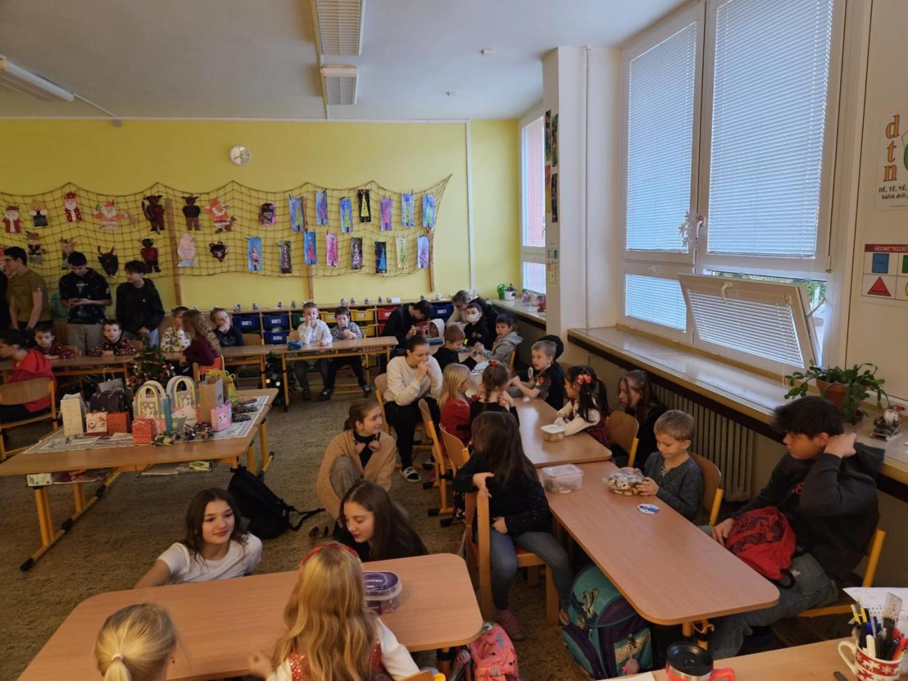 Vánoční besídka s deváťáky  1. C + 9. C