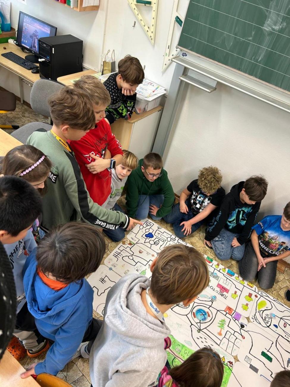 Projekt 4. ročníku v informatice - OZOBOTI 