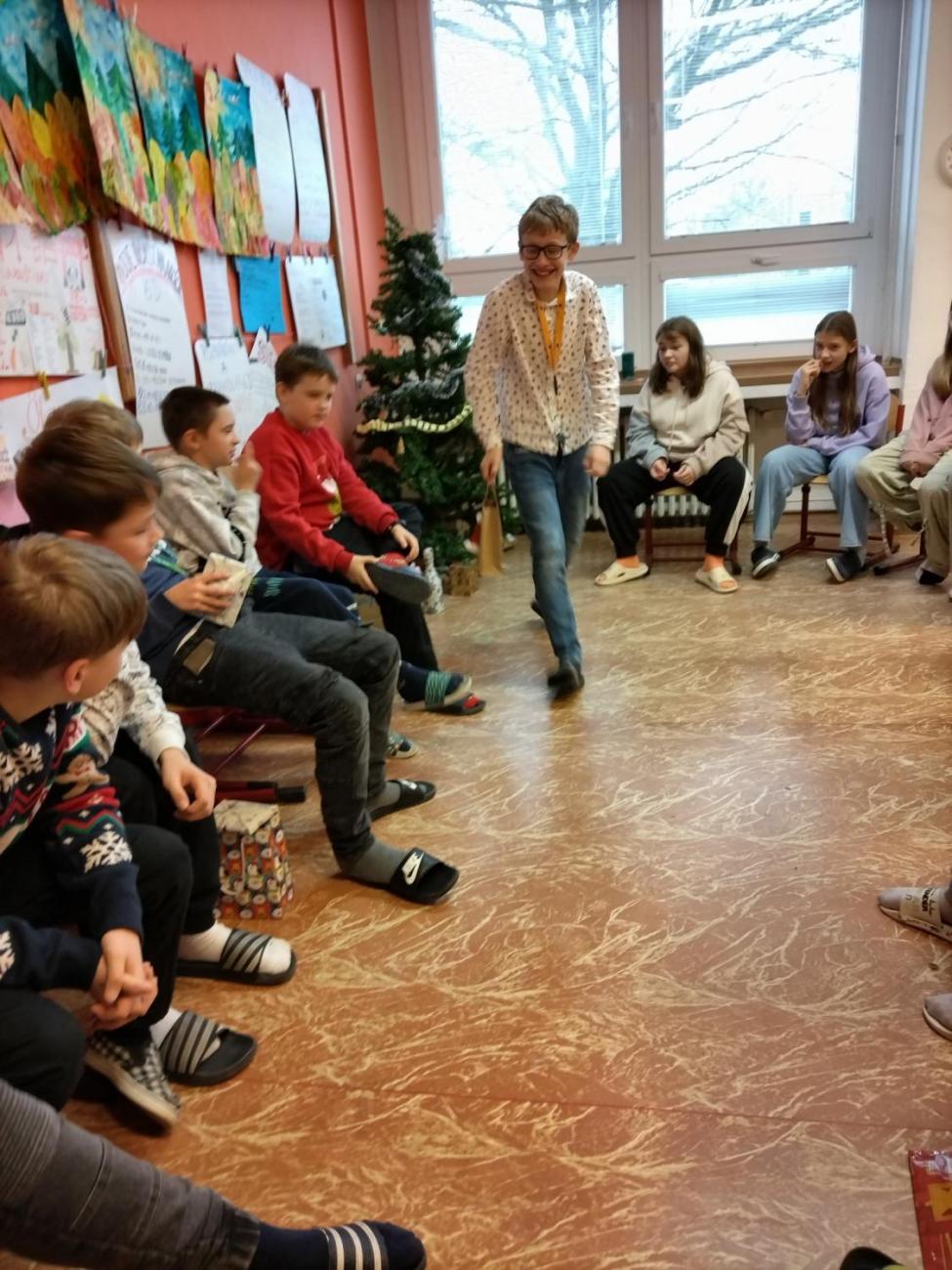 Vánoční besídka, 6.D