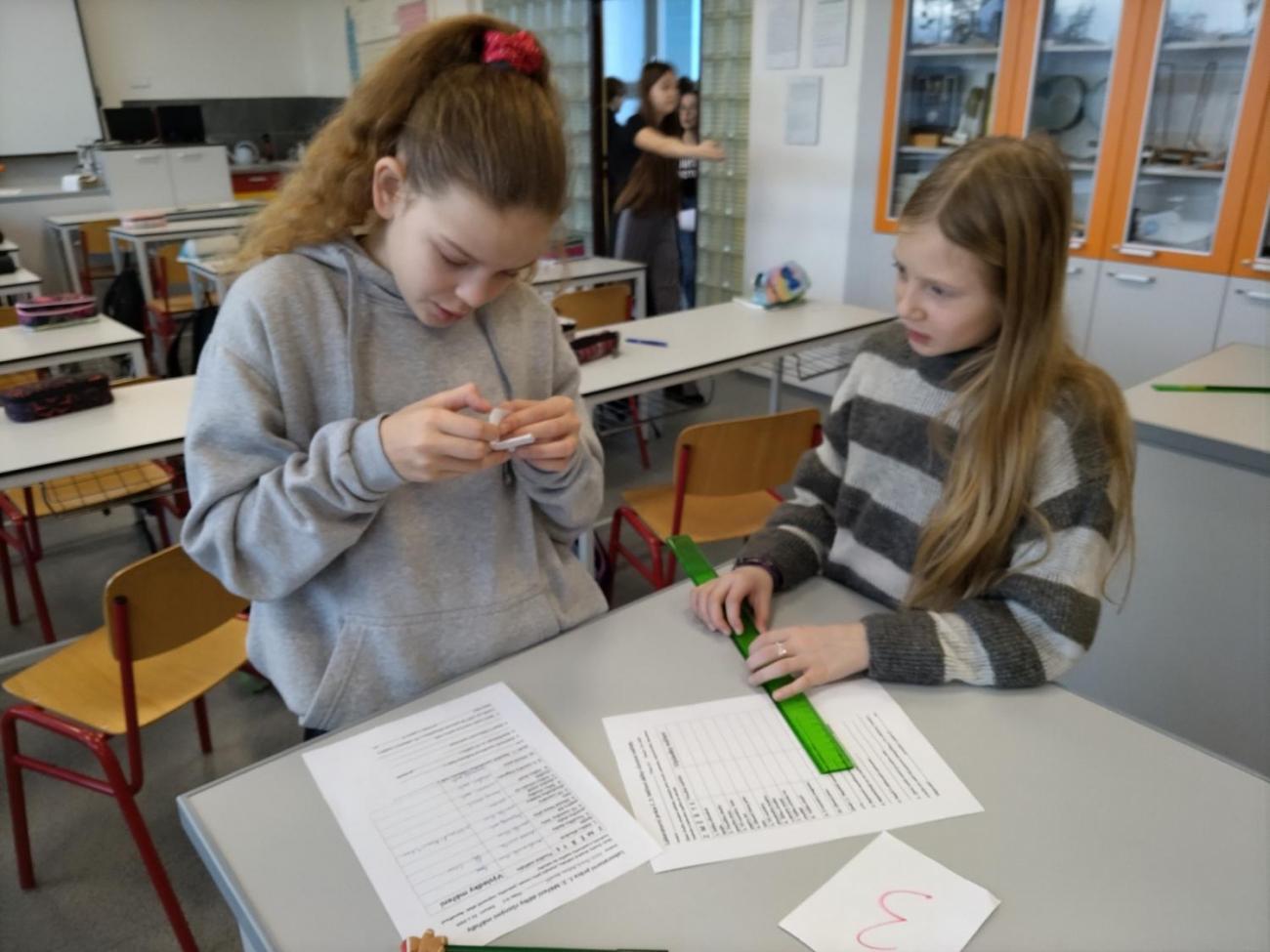 Fyzika 6. ročník - praktická měření délky 