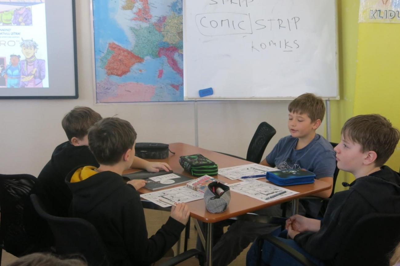 Beseda se spisovatelkou Klárou Smolíkovou – Mluvíme v bublinách