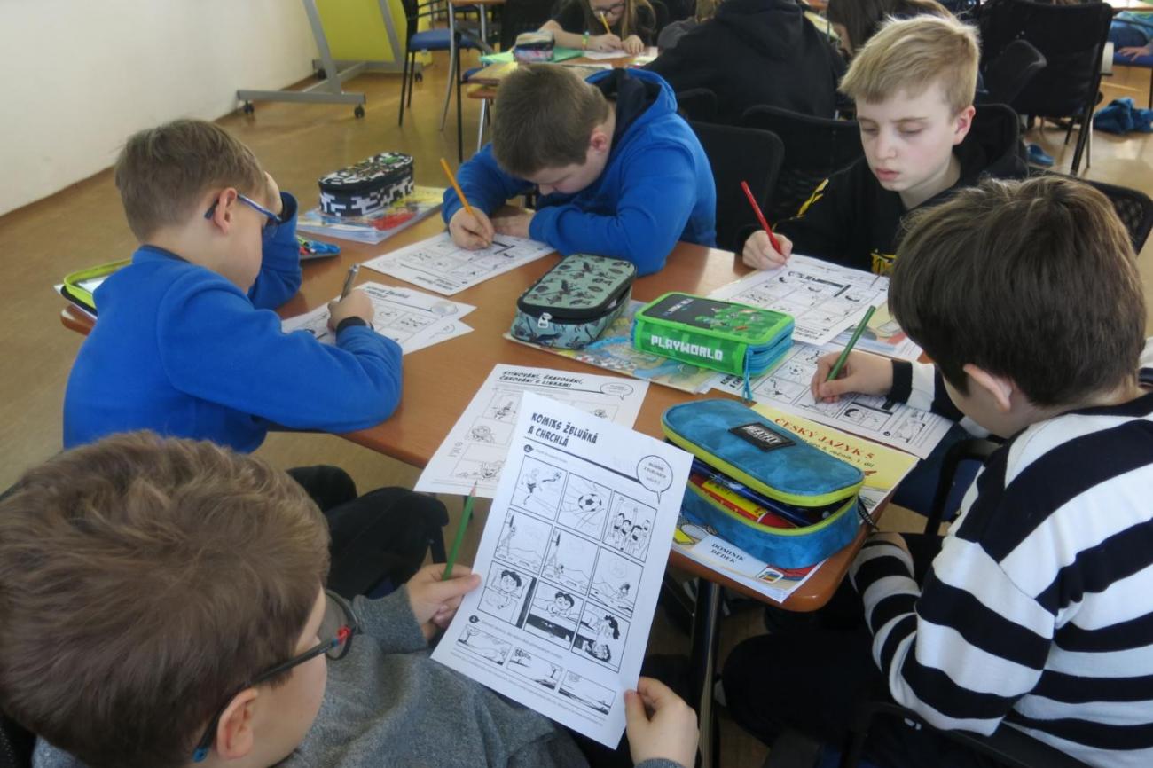 Beseda se spisovatelkou Klárou Smolíkovou – Mluvíme v bublinách