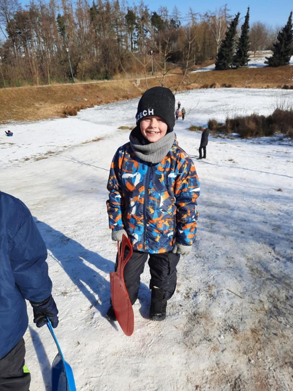 1.C – Sněhové radovánky s deváťáky