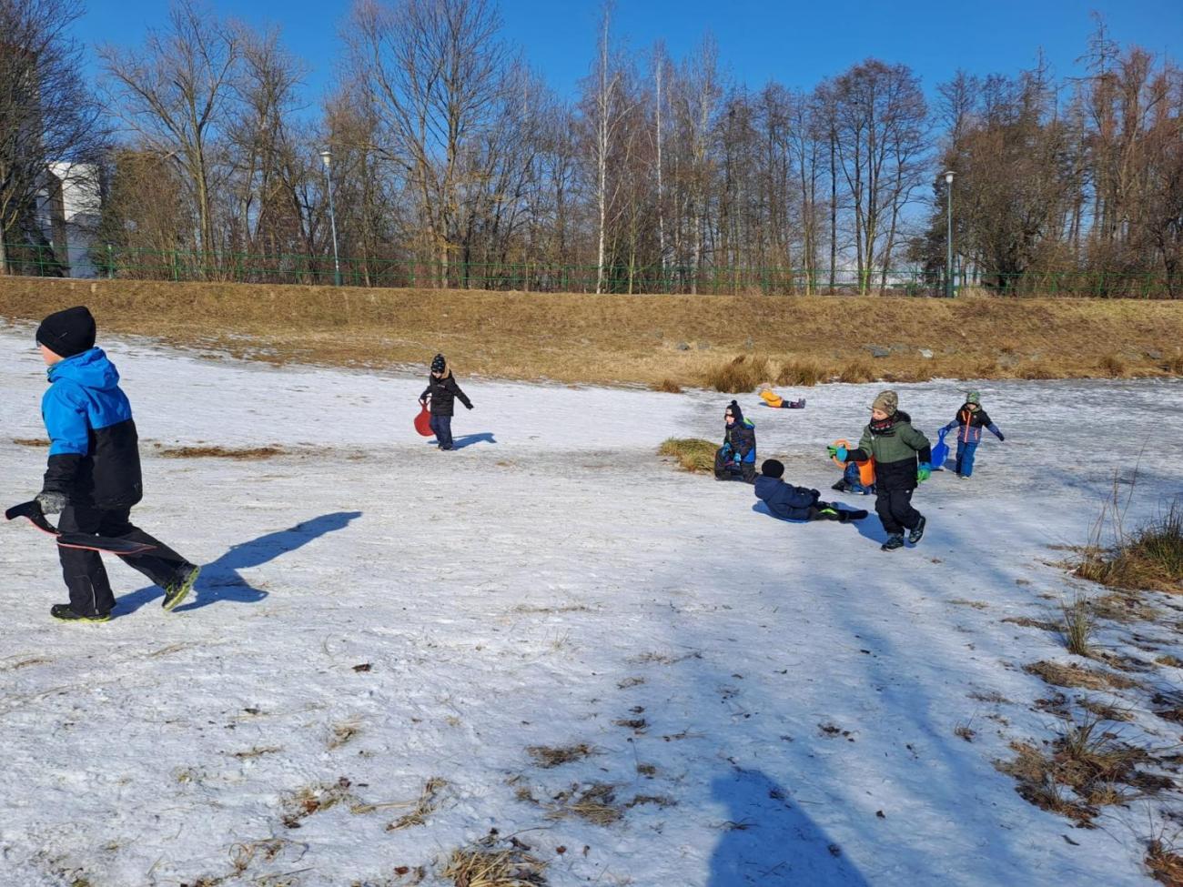 1.C – Sněhové radovánky s deváťáky
