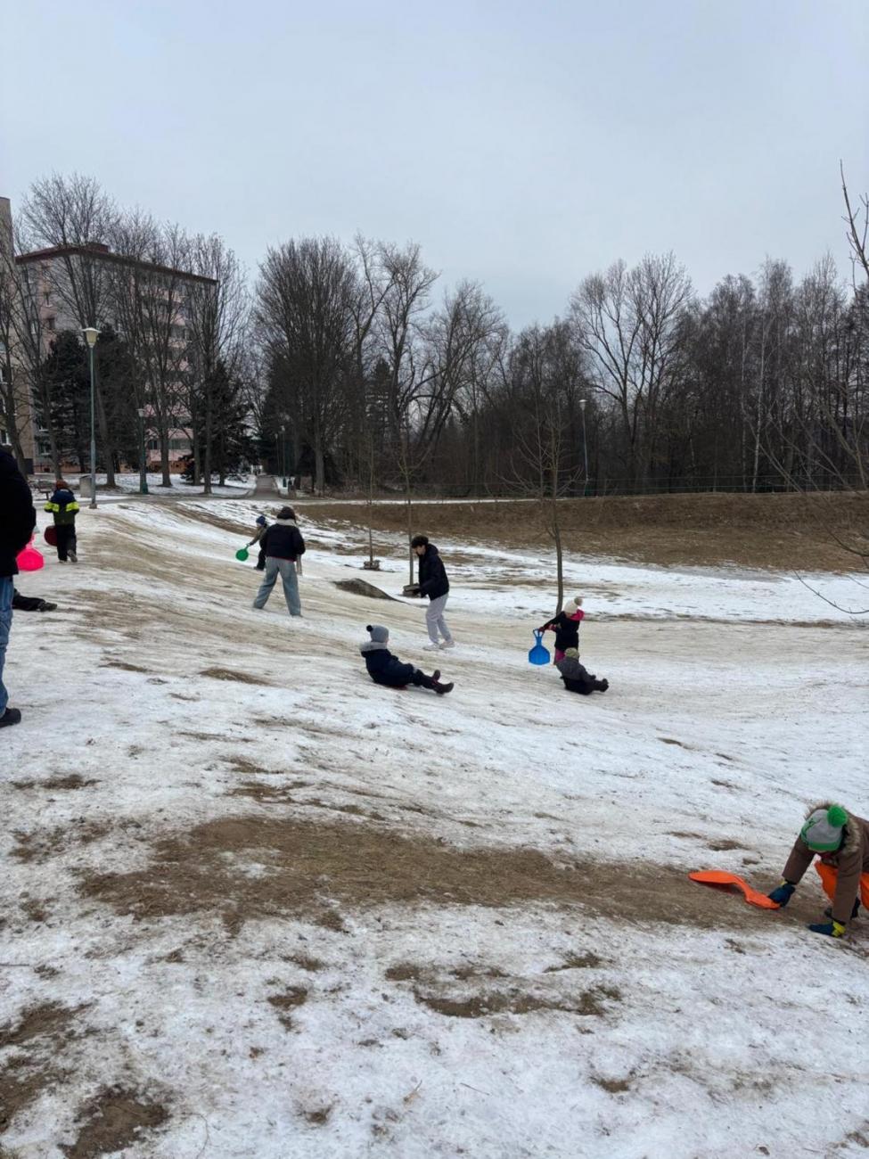 Zimní radovánky 1.B a 9.B