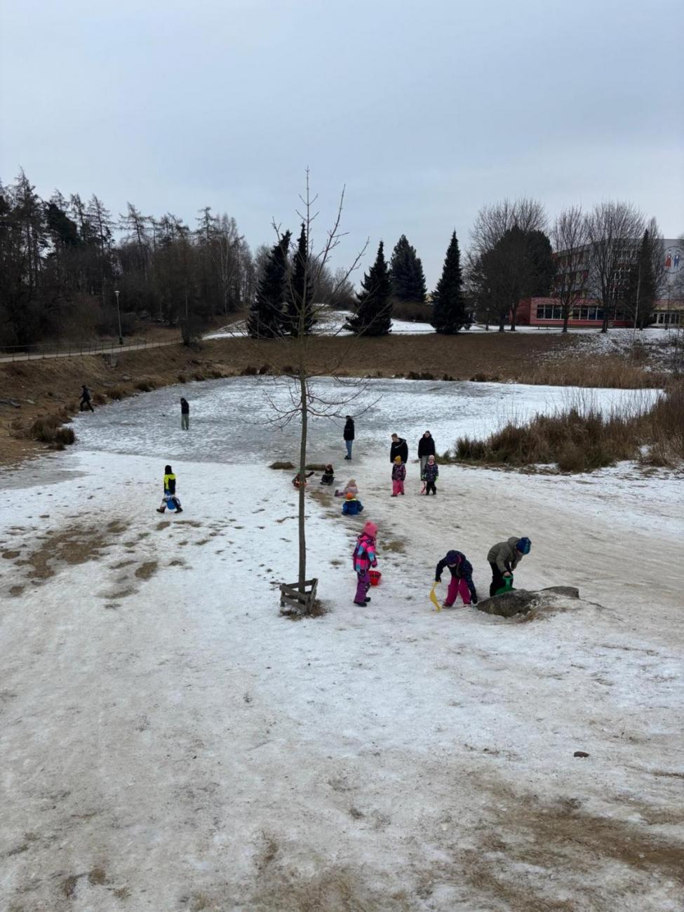 Zimní radovánky 1.B a 9.B