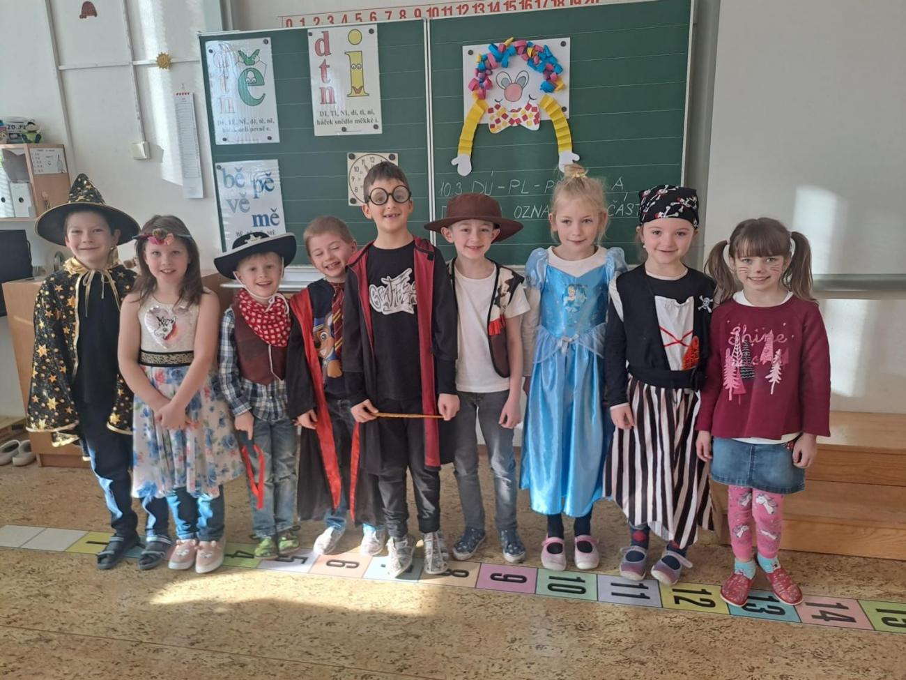 Karneval prvňáčků