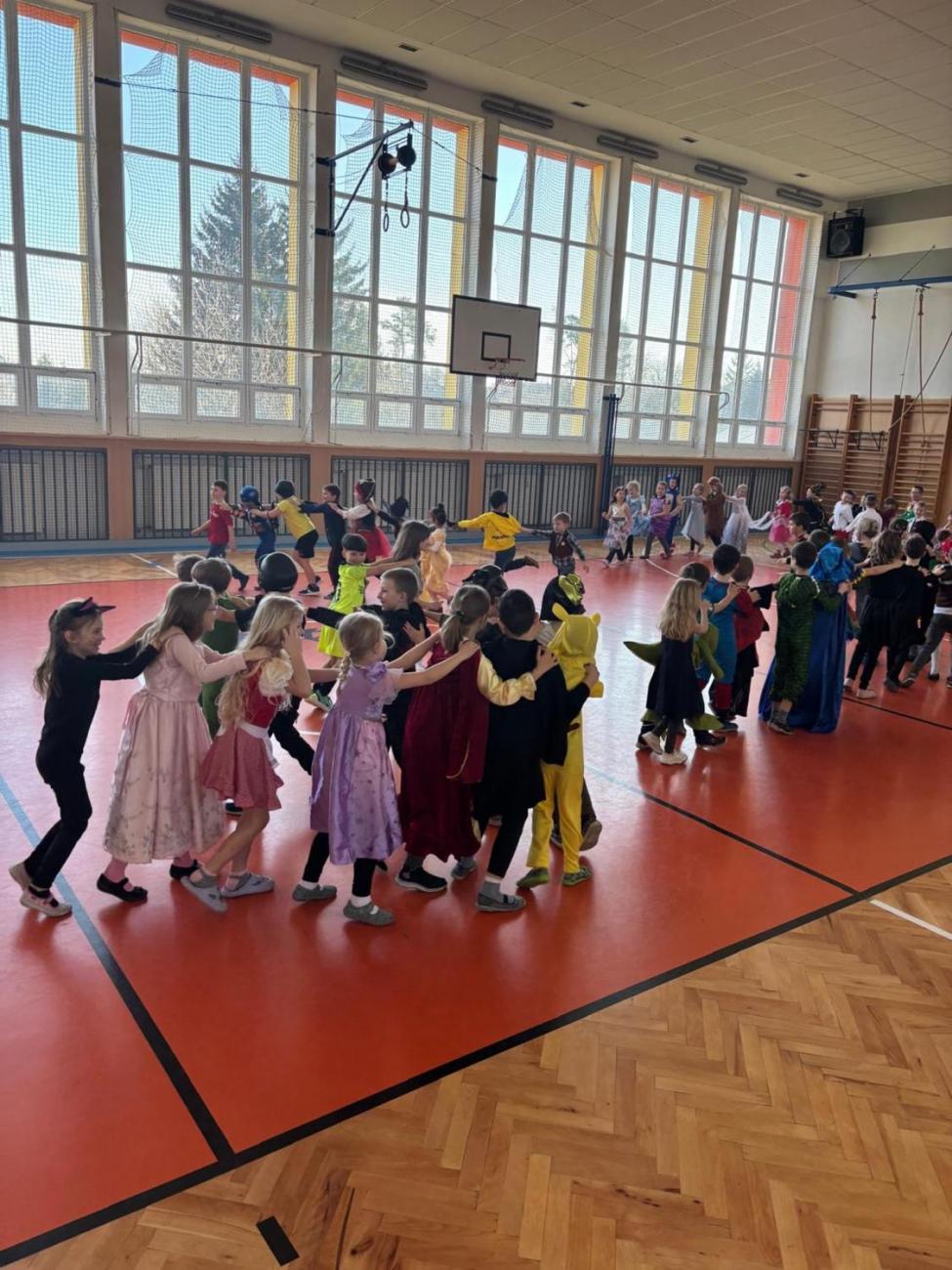 Karneval prvňáčků