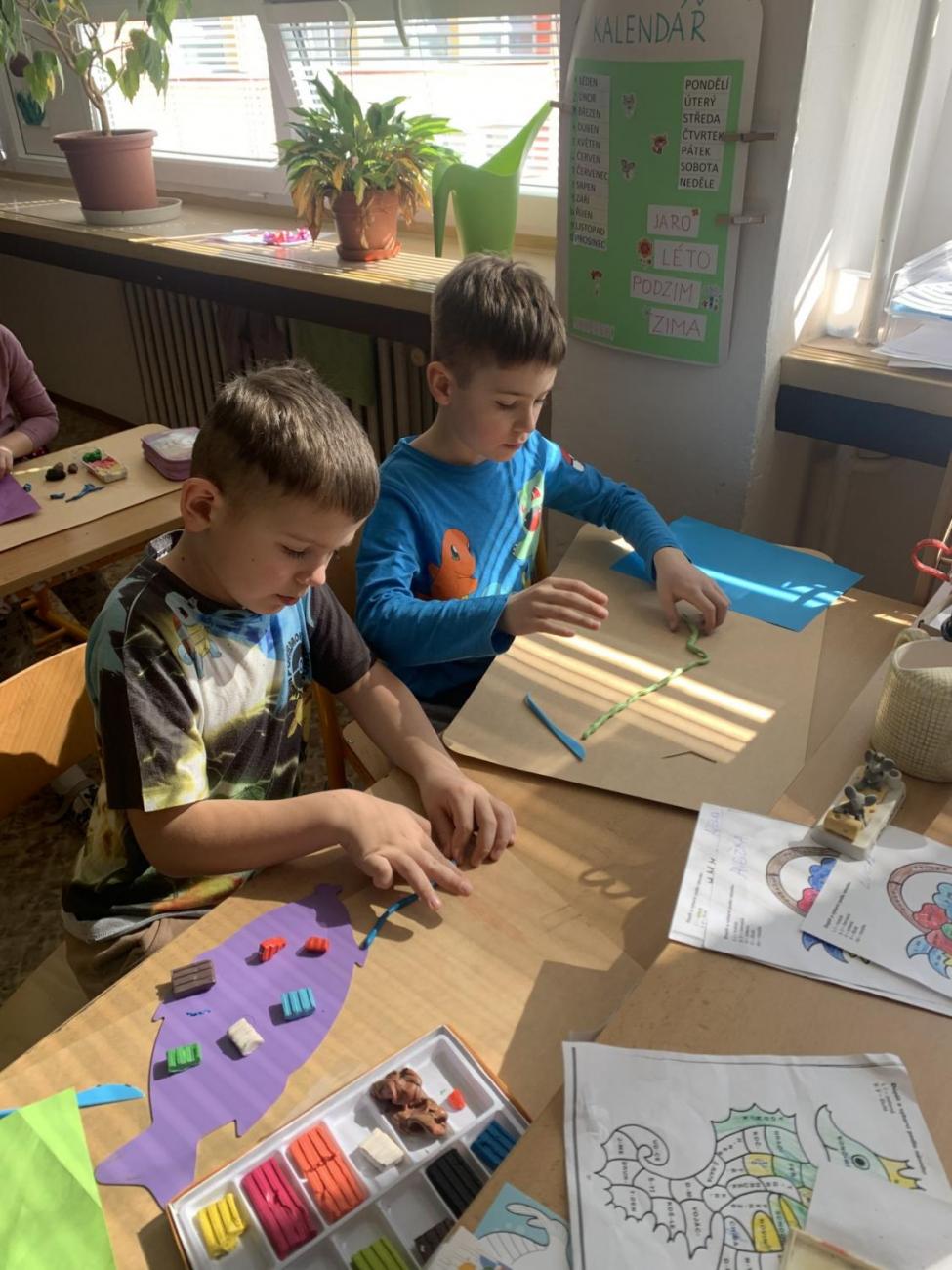 PKČ - práce s plastelínou  2.B