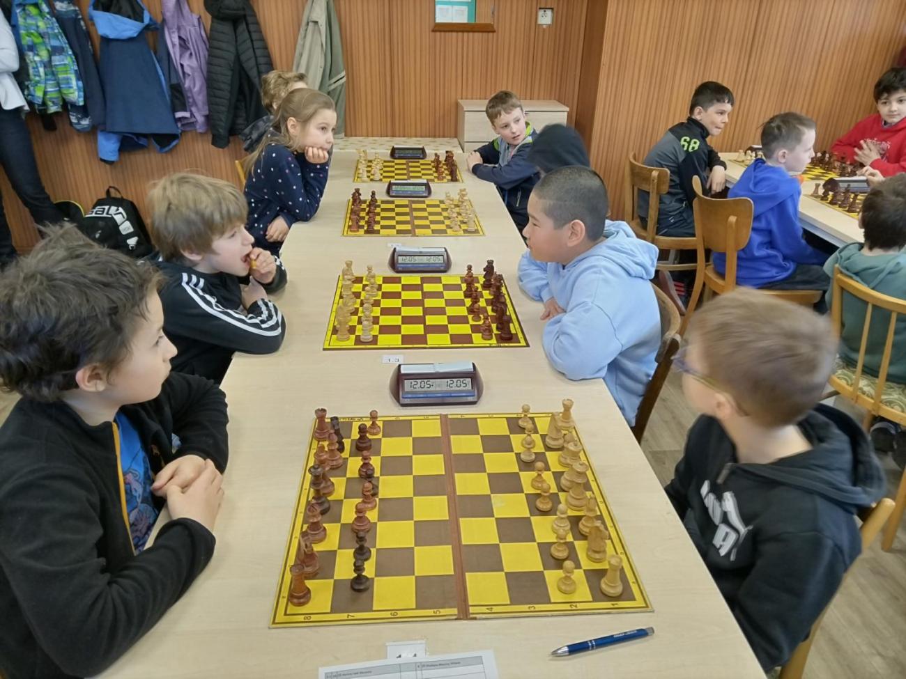 Šachy – krajské kolo, 2. místo