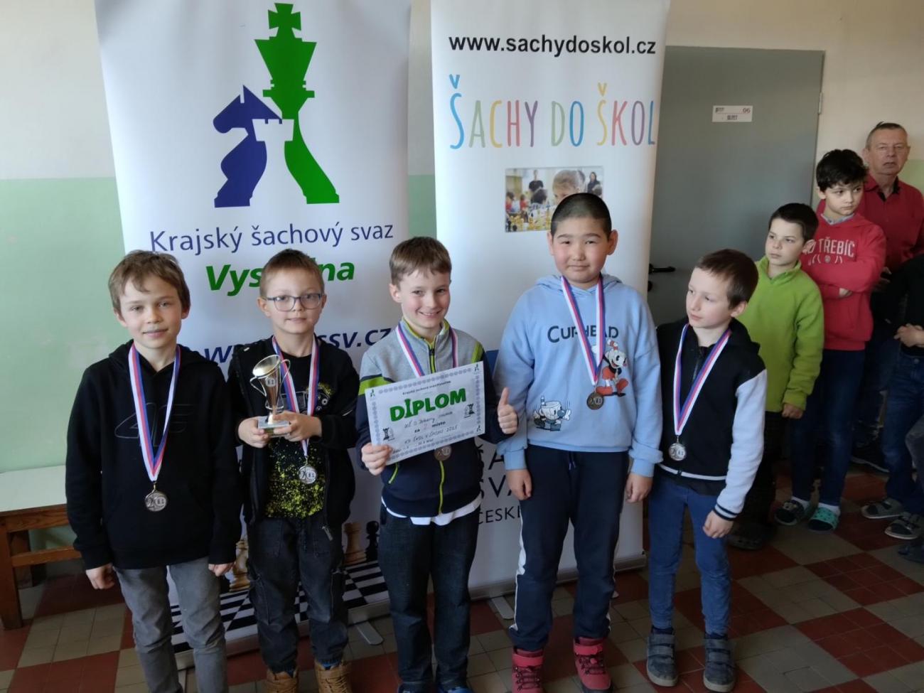 Šachy – krajské kolo, 2. místo