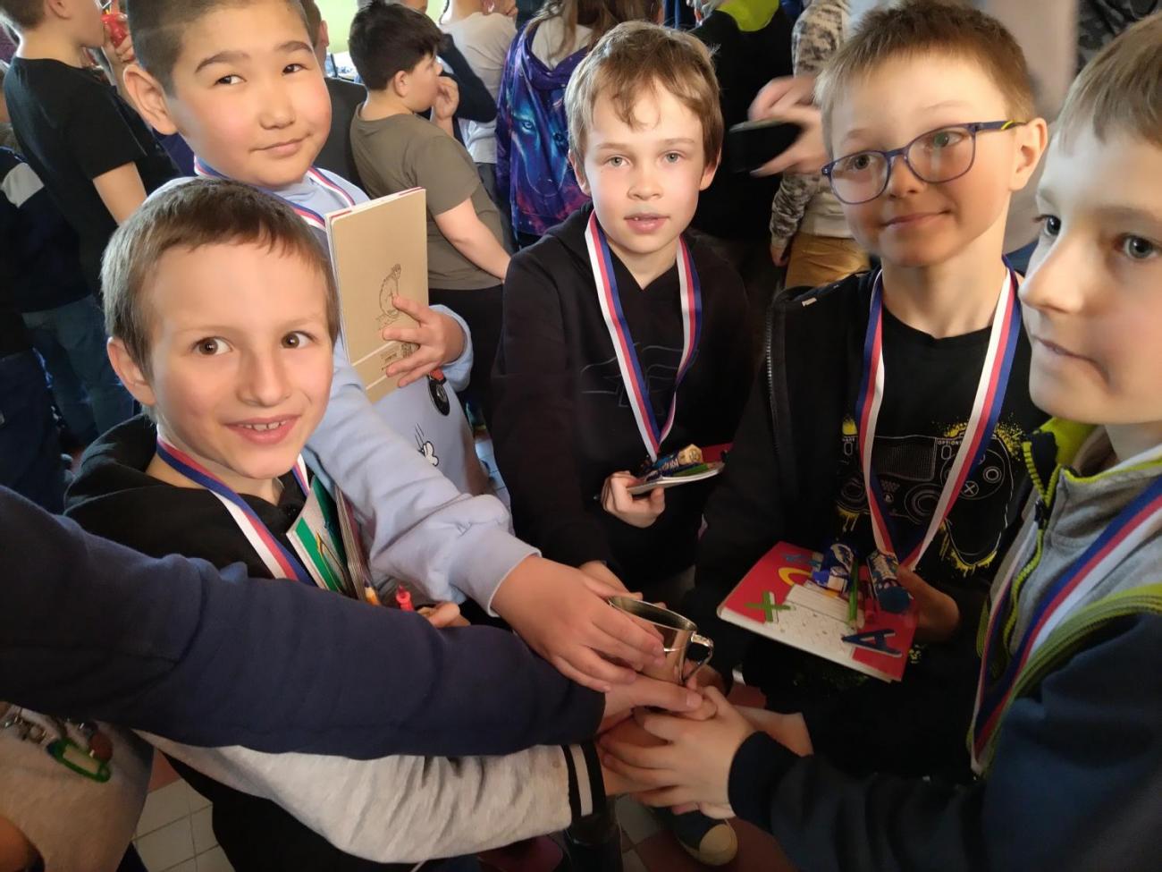 Šachy – krajské kolo, 2. místo