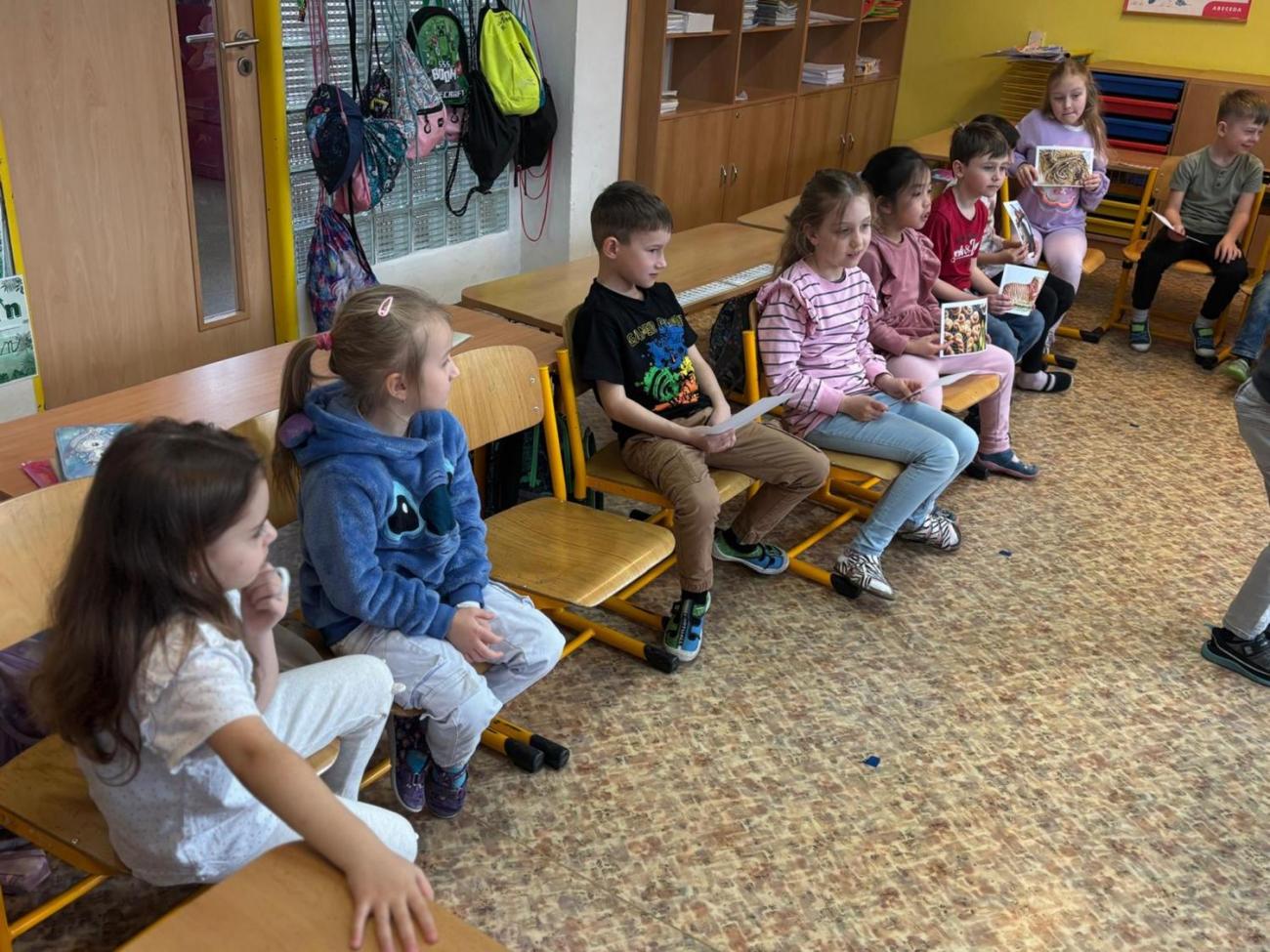 Velikonoční program s paní Pitrovou z Oblastní galerie Vysočiny  1.B