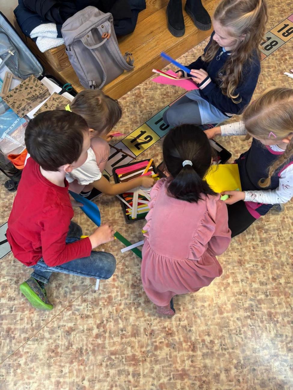 Velikonoční program s paní Pitrovou z Oblastní galerie Vysočiny  1.B