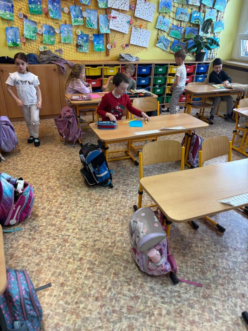 Velikonoční program s paní Pitrovou z Oblastní galerie Vysočiny  1.B