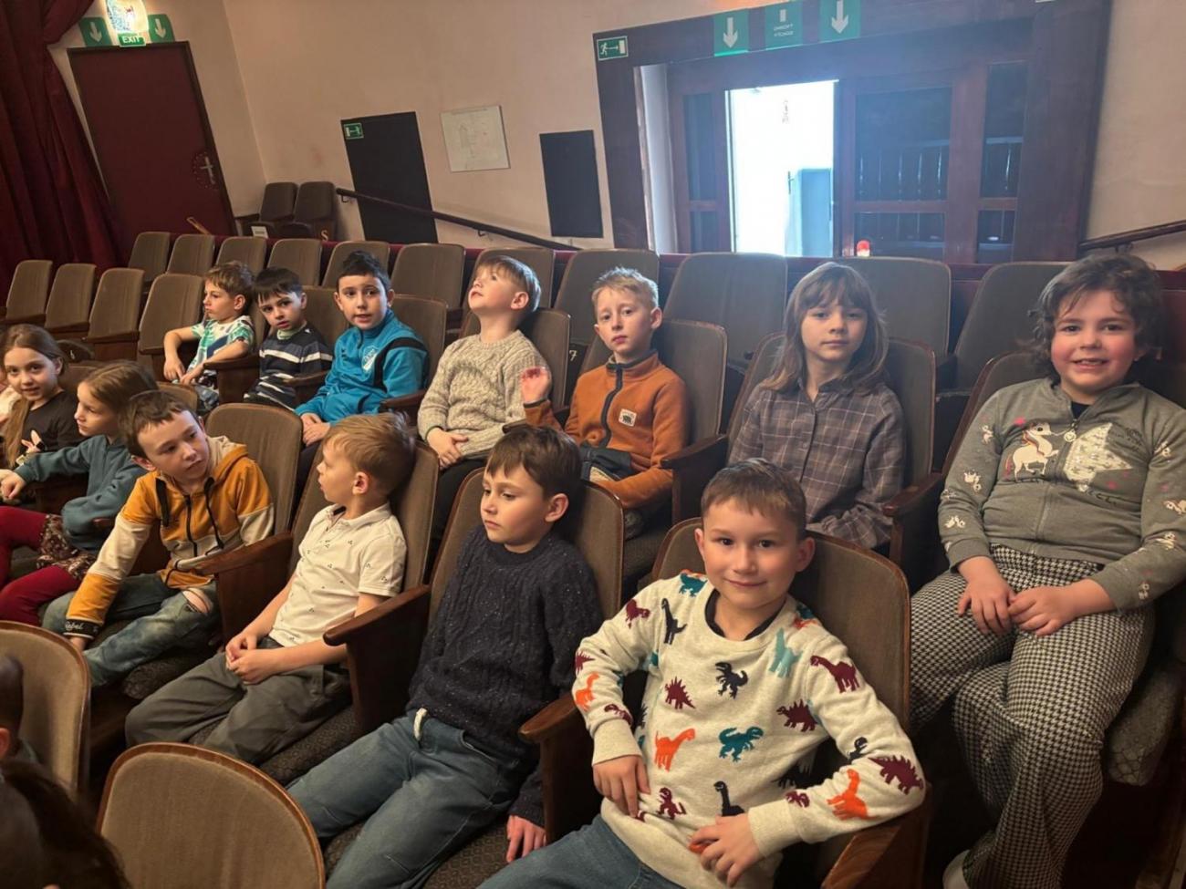 Prvňáčci v Divadle Na Kopečku