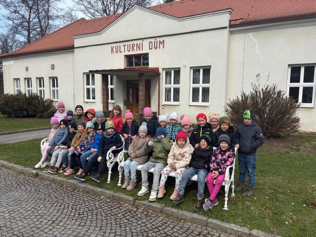 Prvňáčci v Divadle Na Kopečku