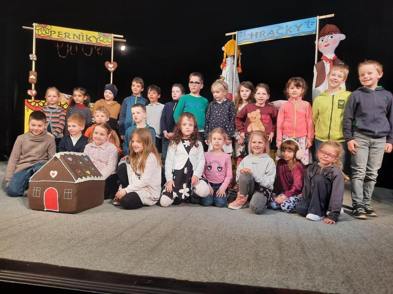 Prvňáčci v Divadle Na Kopečku