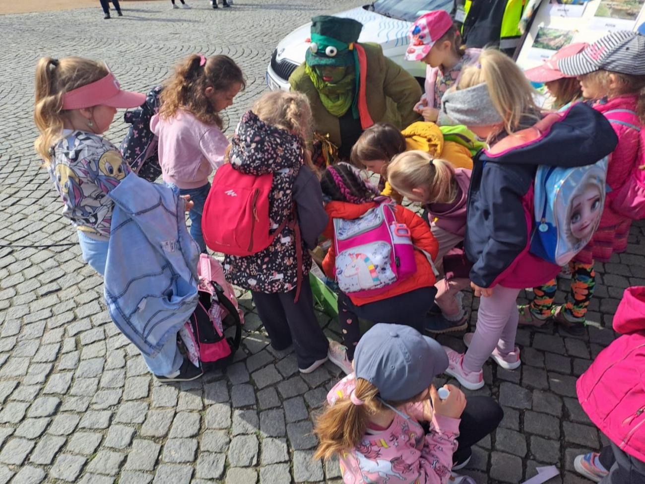 Den Země  1.B a 1.C