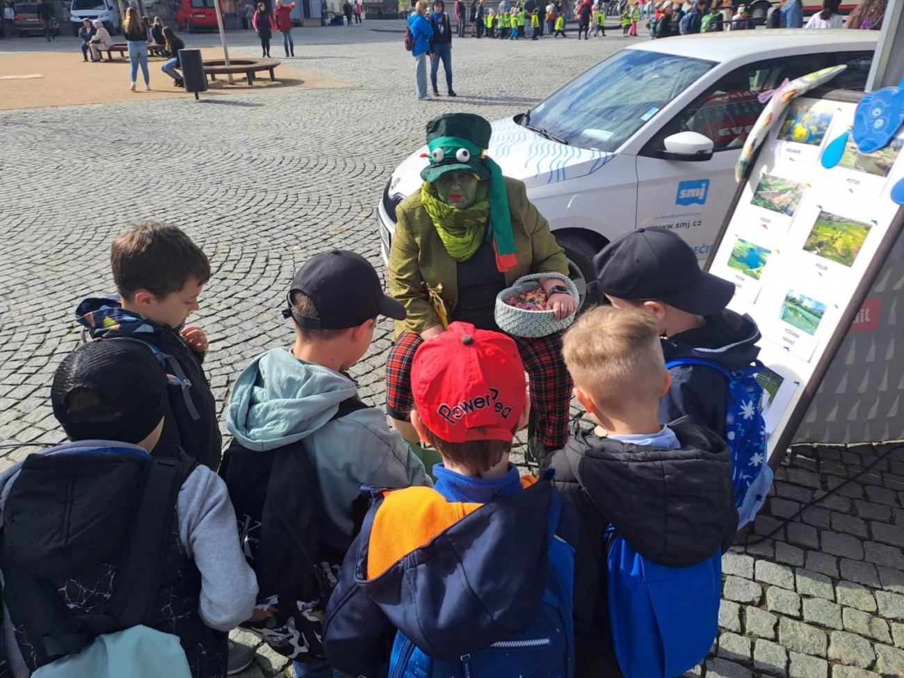 Den Země  1.B a 1.C