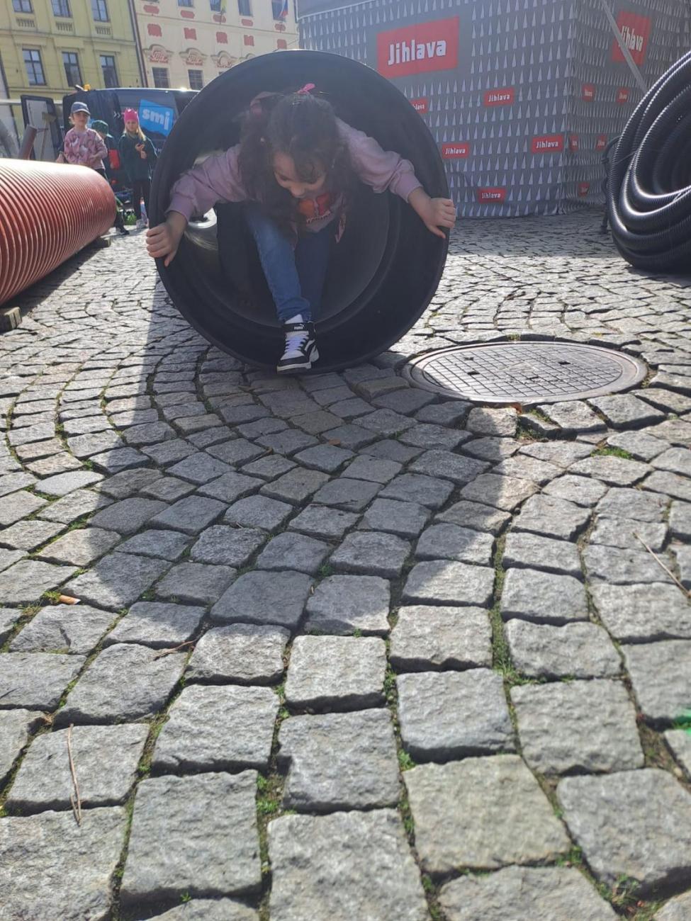 Den Země  1.B a 1.C