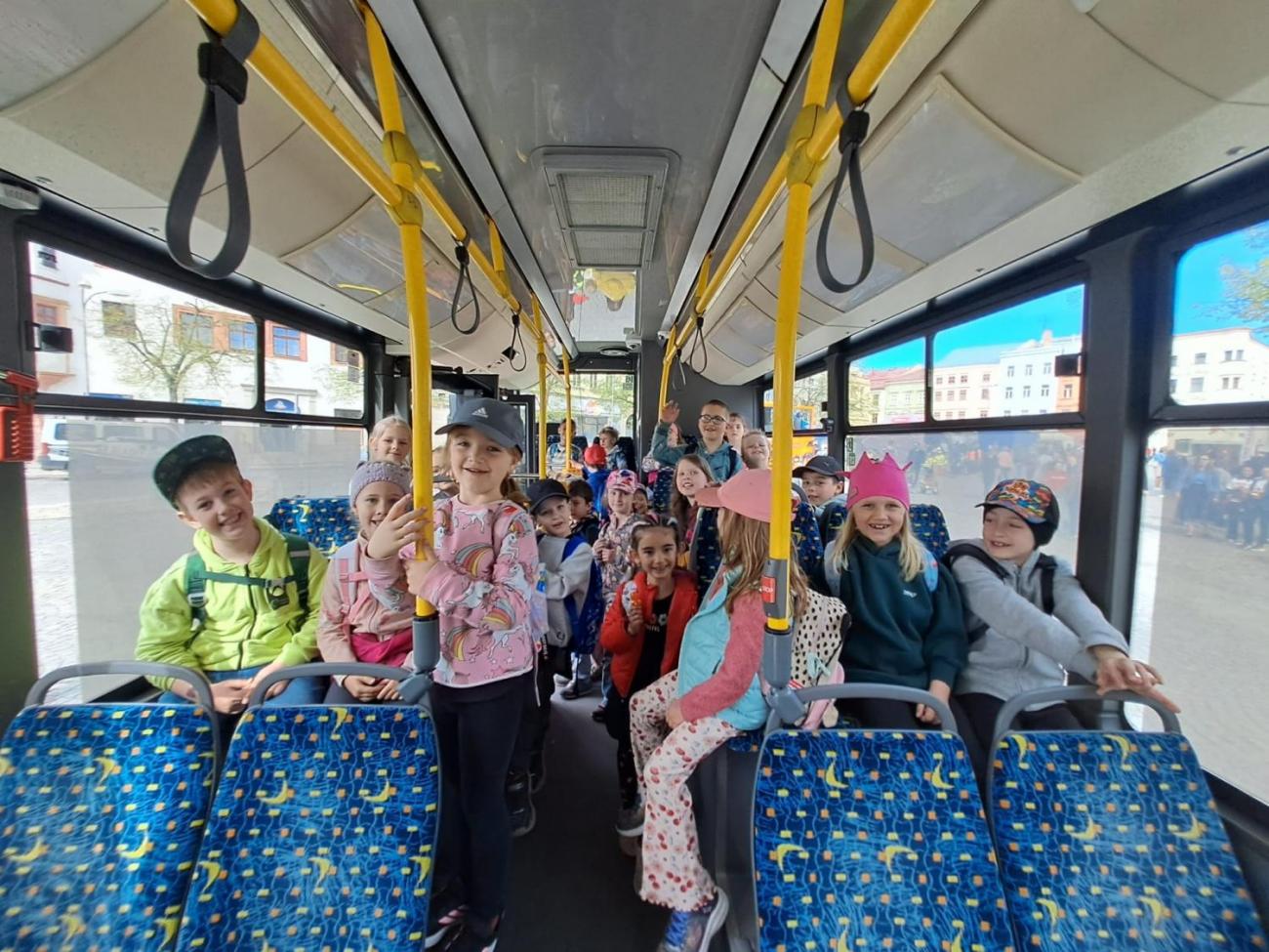 Den Země  1.B a 1.C