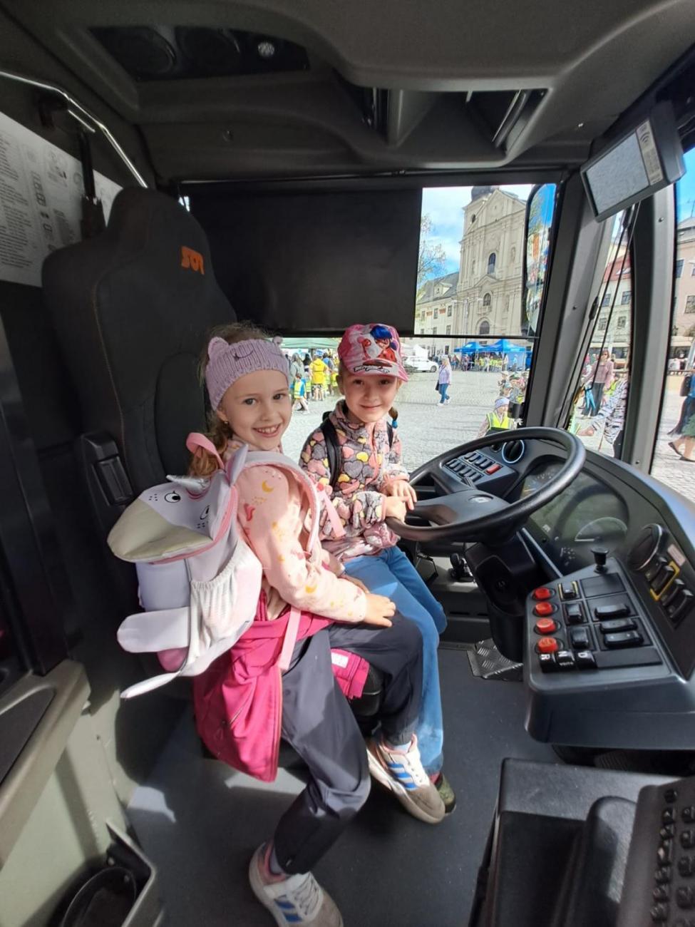 Den Země  1.B a 1.C