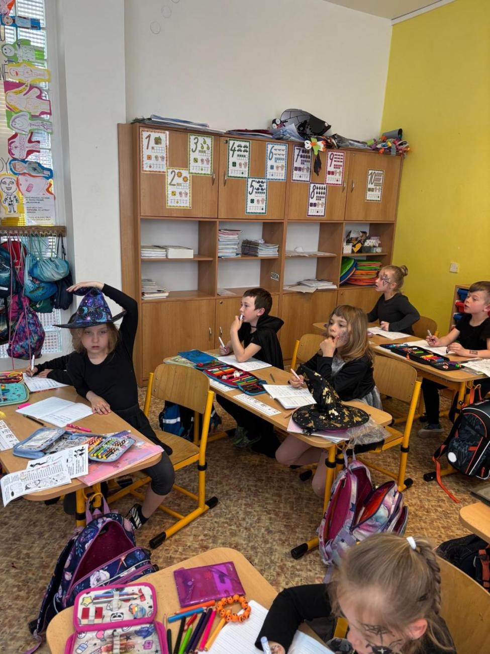 Projektový den v 1. B – Čarodějnice