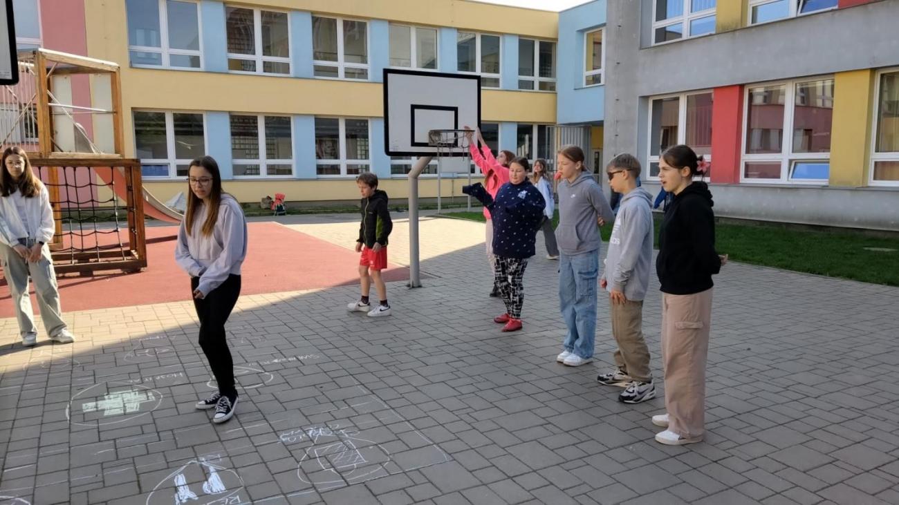 Unit 5 Project - Get out fun   6. ročník