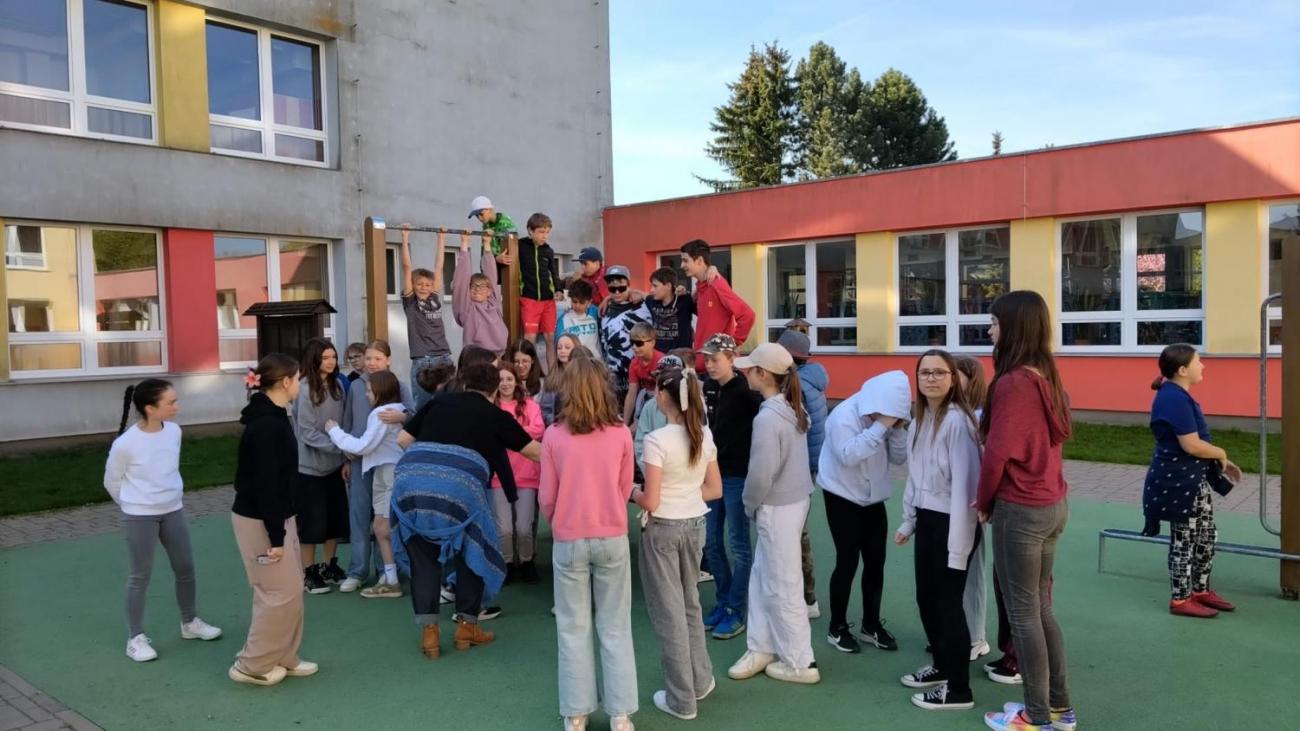 Unit 5 Project - Get out fun   6. ročník