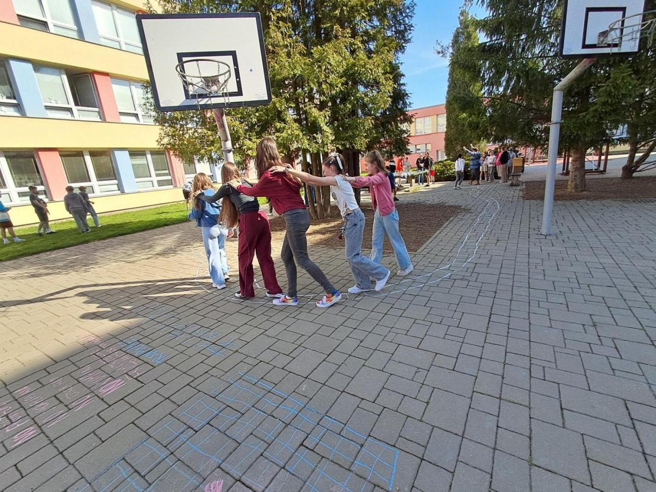 Unit 5 Project - Get out fun   6. ročník