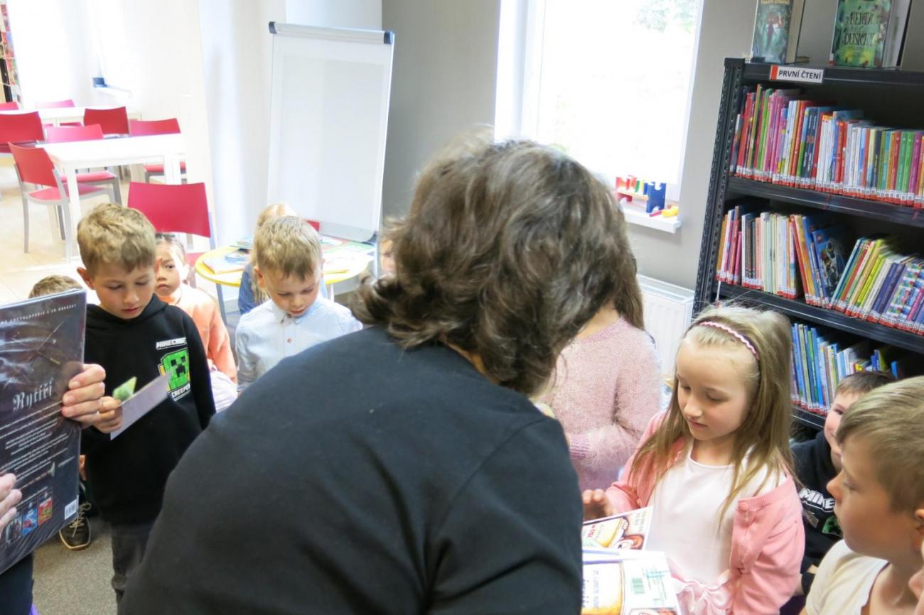 Pasování na čtenáře 1.B