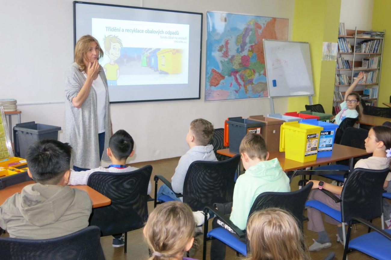 Tonda Obal na cestách – vzdělávací program o třídění odpadu