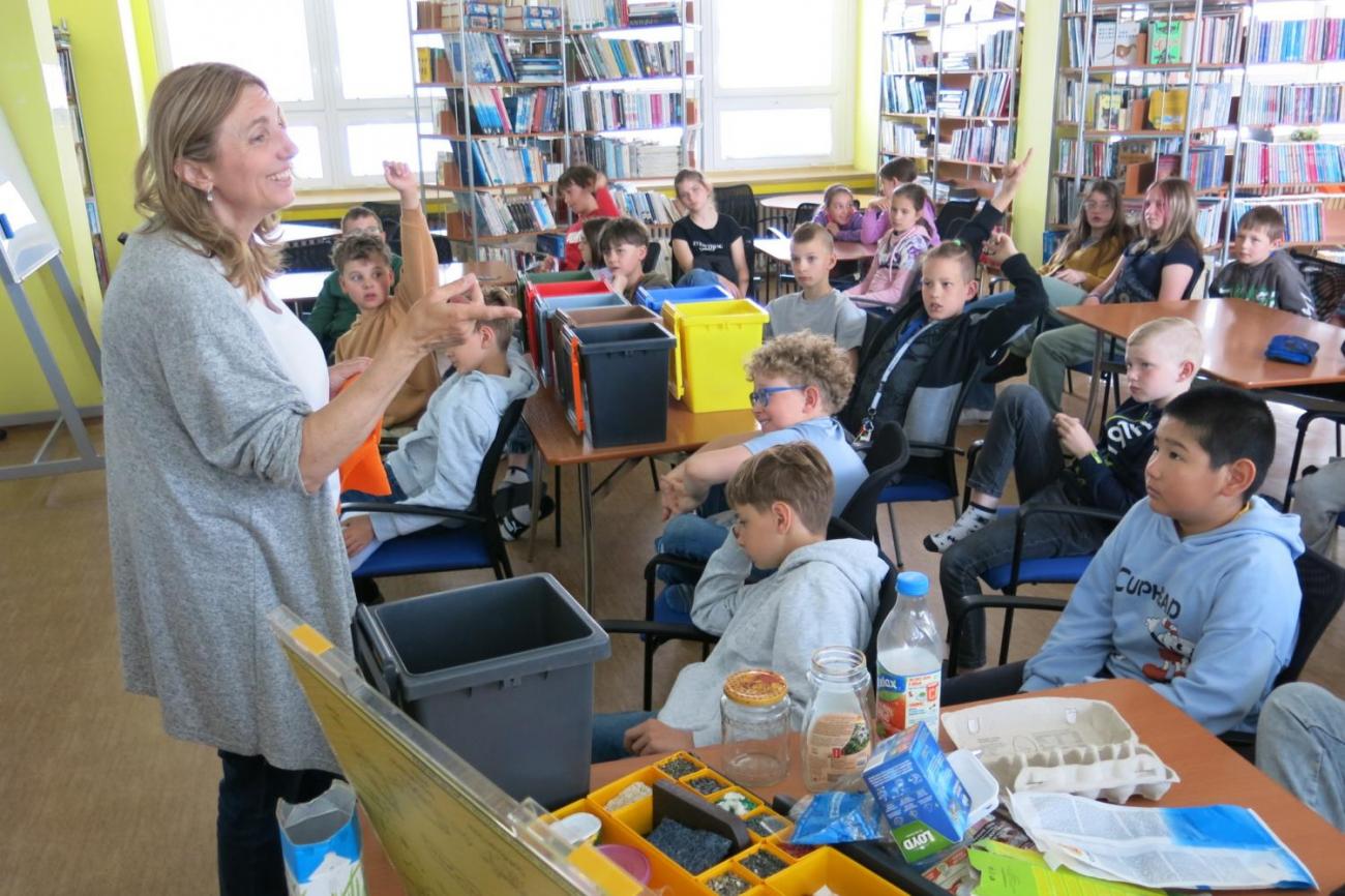 Tonda Obal na cestách – vzdělávací program o třídění odpadu