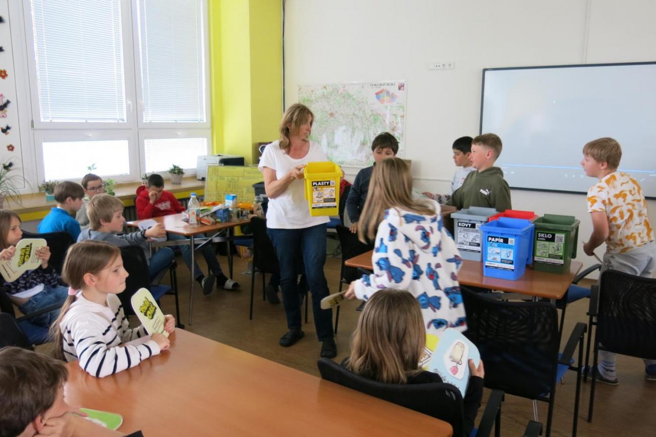 Tonda Obal na cestách – vzdělávací program o třídění odpadu