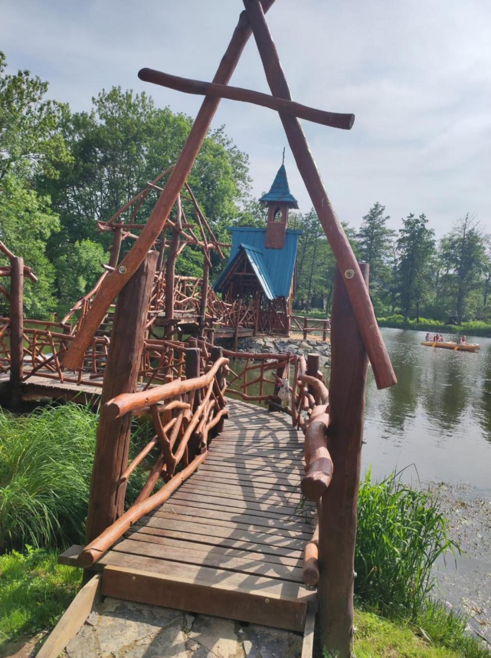 Školní výlet do outdoorového resortu Březová  5.A a 5.B