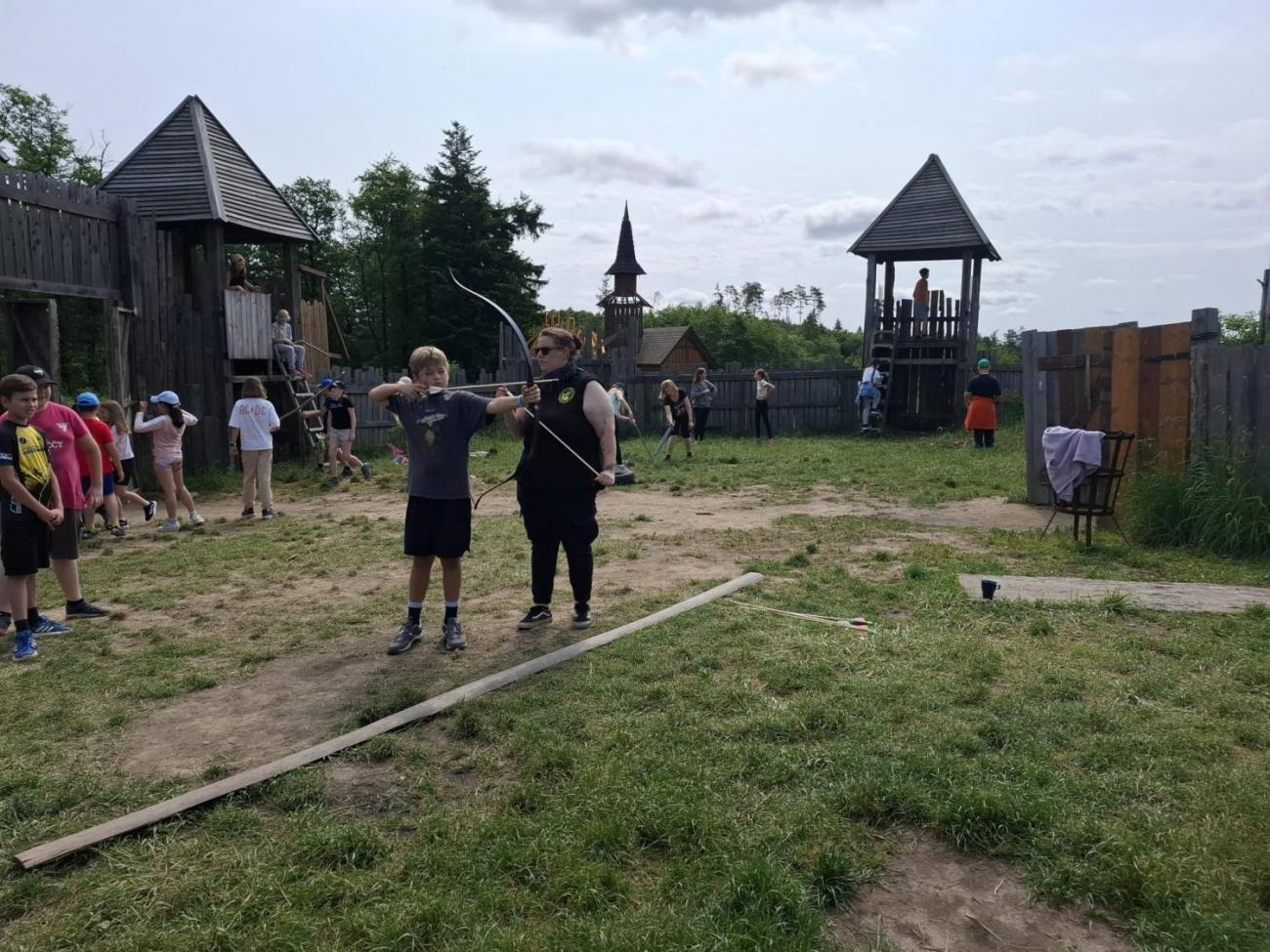 Školní výlet do outdoorového resortu Březová  5.A a 5.B