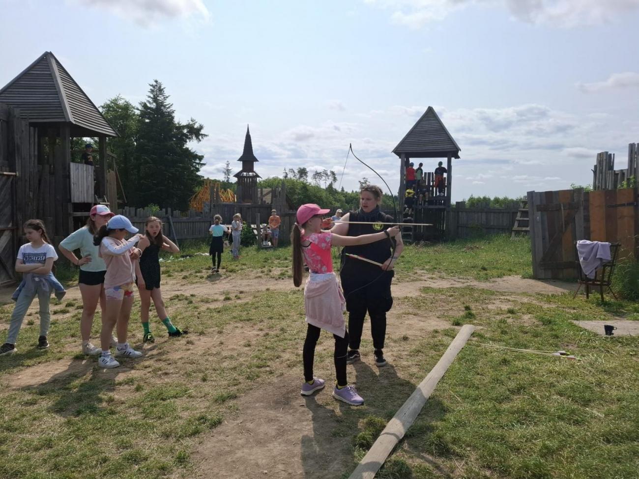 Školní výlet do outdoorového resortu Březová  5.A a 5.B