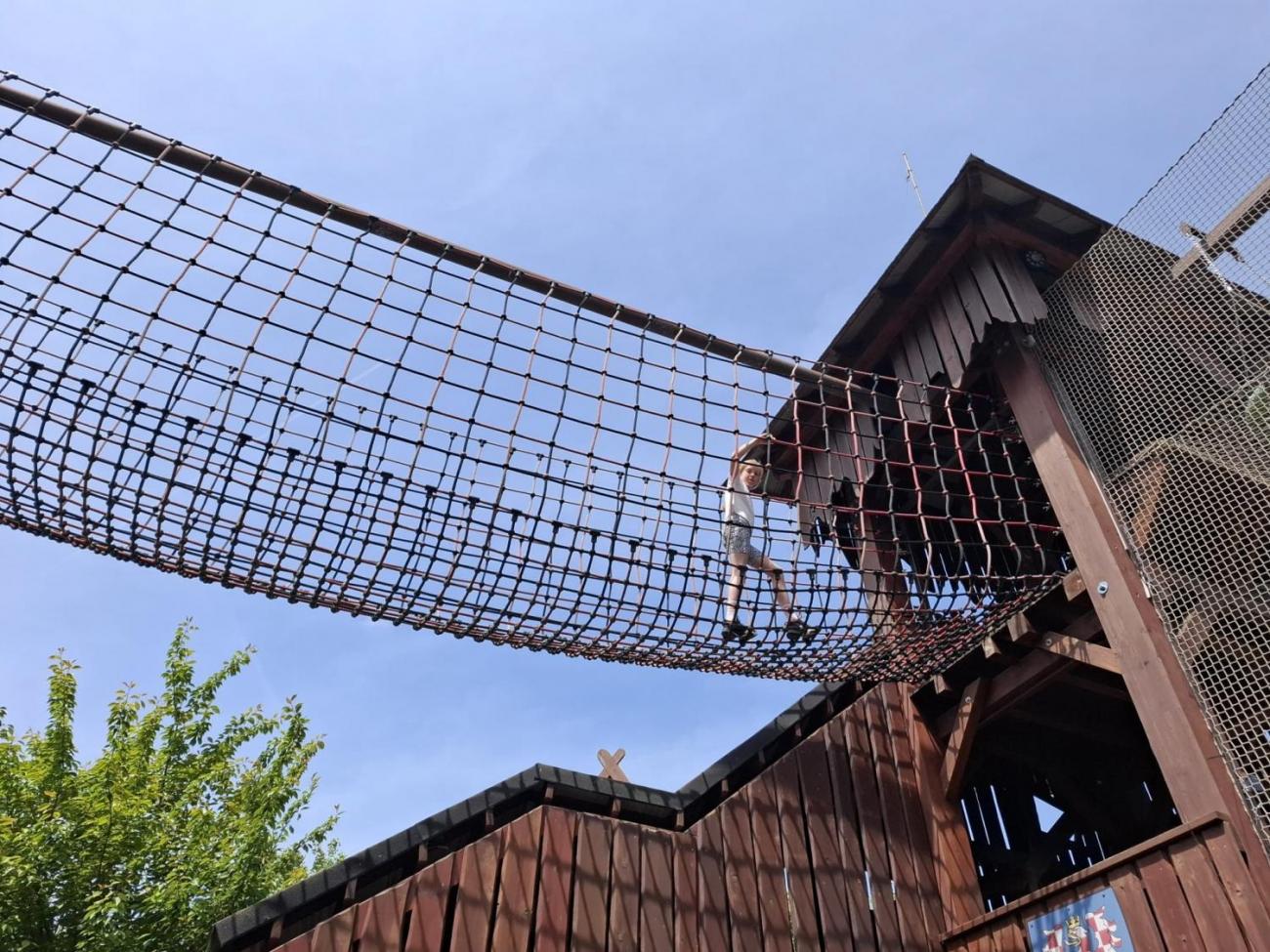 Školní výlet do outdoorového resortu Březová  5.A a 5.B